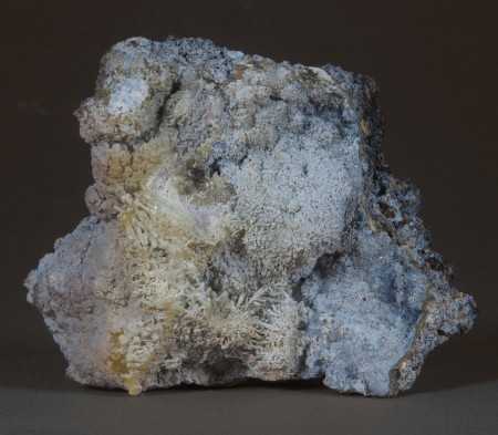 Gypsum associated with Palmerton smelter zincite 