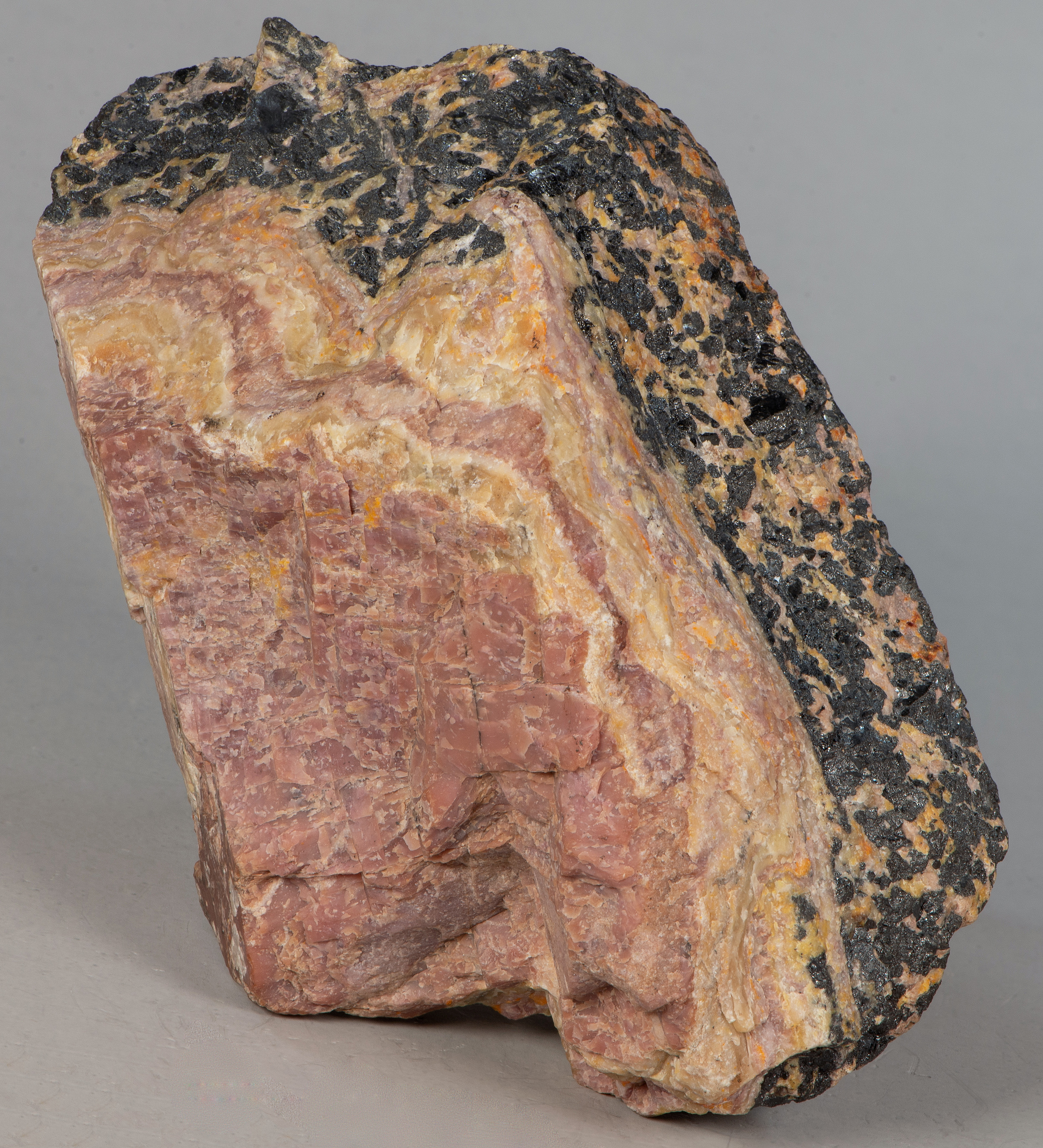Lavender-colored sussexite, yellow willemite, franklinite-willemite-zincite ore, Franklin mine, Franklin