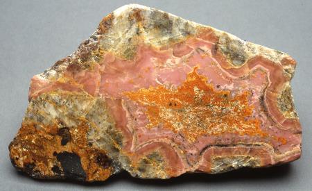 Sussexite, orange secondary zincite, calcite, Sterling mine, Ogdensburg