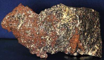 Copper, willemite, franklinite and minor zincite from Franklin from Franklin, NJ