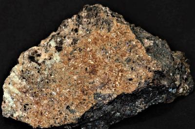 Ganophyllite crystals, franklinite, hancockite, hendricksite and willemite from Franklin, NJ